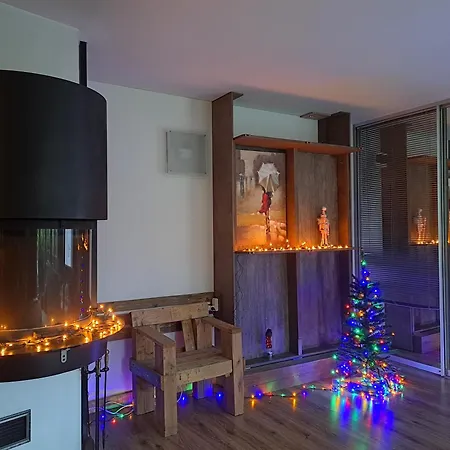 Aviatrix Night Airport Haven アパート *